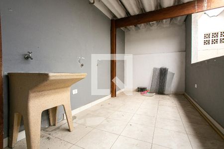 Casa à venda com 270m², 3 quartos e 2 vagasÁrea de Serviço