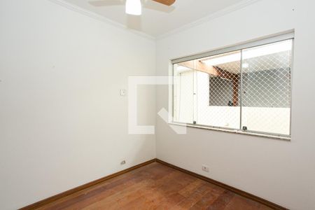Casa à venda com 270m², 3 quartos e 2 vagasQuarto 2