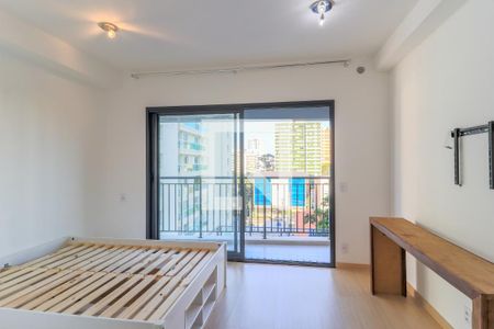 Sala/Quarto de kitnet/studio à venda com 1 quarto, 27m² em Santo Amaro, São Paulo