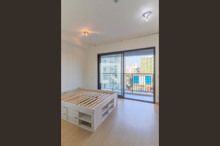 Sala/Quarto de kitnet/studio à venda com 1 quarto, 27m² em Santo Amaro, São Paulo