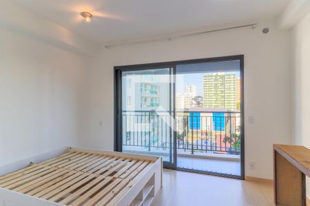 Sala/Quarto de kitnet/studio à venda com 1 quarto, 27m² em Santo Amaro, São Paulo