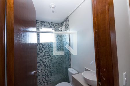 Banheiro de apartamento para alugar com 1 quarto, 71m² em Setor Mansões Itiquira (planaltina), 