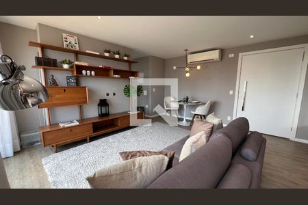 Sala  de apartamento para alugar com 1 quarto, 55m² em Vila Madalena, São Paulo