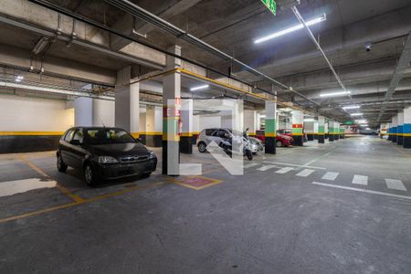 Garagem de apartamento para alugar com 3 quartos, 88m² em Campestre, Santo André