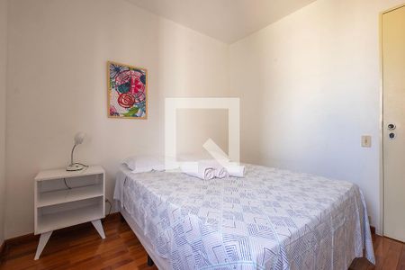 Apartamento à venda com 62m², 2 quartos e 2 vagasQuarto 2