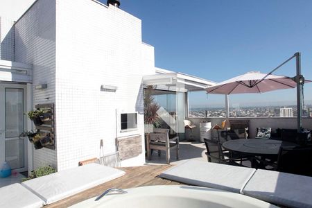 Apartamento para alugar com 200m², 3 quartos e 3 vagasVaranda Cobertura