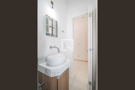 Casa de condomínio para alugar com 70m², 2 quartos e 2 vagasLavabo