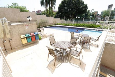 Apartamento à venda com 40m², 2 quartos e 1 vagaÁrea comum - Piscina
