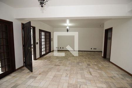 Sala de casa à venda com 5 quartos, 400m² em Nonoai, Porto Alegre