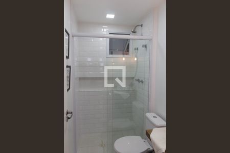 Apartamento à venda com 74m², 3 quartos e 2 vagasBanheiro Corredor