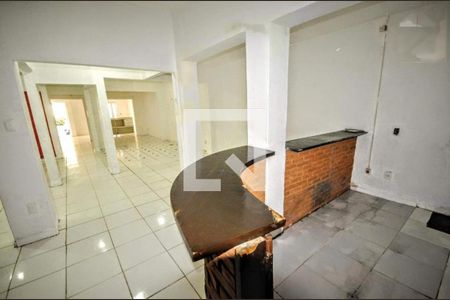 Casa para alugar com 1 quarto, 186m² em Centro, Campinas