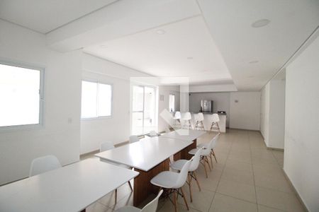 Apartamento à venda com 27m², 1 quarto e sem vagaÁrea comum - Salão de festas
