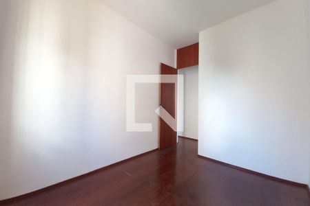 Apartamento à venda com 55m², 2 quartos e 1 vagaQuarto 2