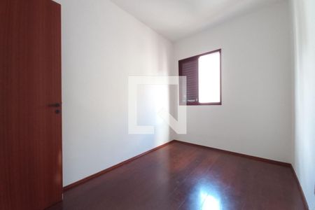 Quarto 1  de apartamento à venda com 2 quartos, 55m² em Jardim das Bandeiras, Campinas