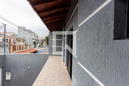 Casa à venda com 196m², 2 quartos e 6 vagas Casa à venda com 196m², 2 quartos e 6 vagasVaranda da Suíte