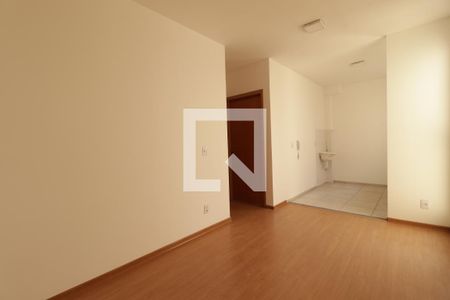 Sala de apartamento para alugar com 2 quartos, 43m² em Jardim Ouro Branco, Ribeirão Preto