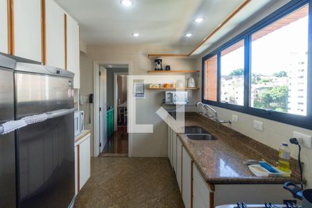 Apartamento à venda com 176m², 3 quartos e 3 vagasCozinha