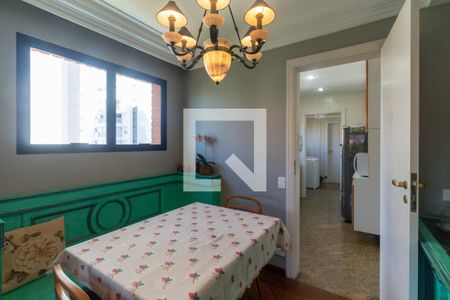 Apartamento à venda com 176m², 3 quartos e 3 vagasSala de almoço