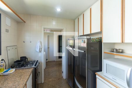 Apartamento à venda com 176m², 3 quartos e 3 vagasCozinha