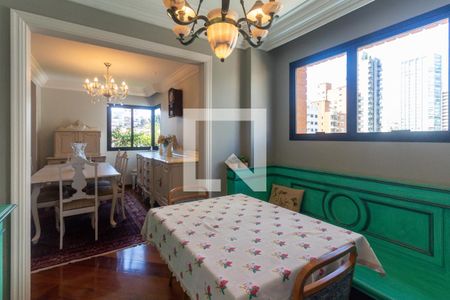 Apartamento à venda com 176m², 3 quartos e 3 vagasSala de almoço