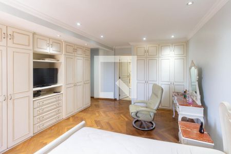 Apartamento à venda com 176m², 3 quartos e 3 vagasQuarto 1