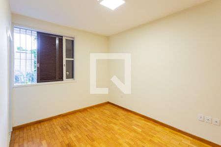 Apartamento para alugar com 160m², 4 quartos e 2 vagasQuarto 4 - Suíte
