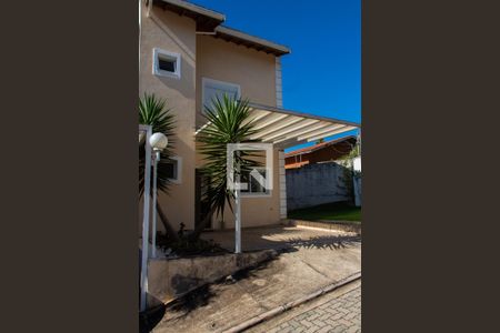 Casa de condomínio à venda com 138m², 3 quartos e 1 vaga Casa de condomínio à venda com 138m², 3 quartos e 1 vagaFACHADA