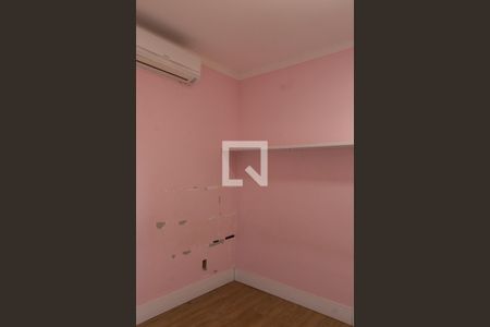 Casa de condomínio à venda com 138m², 3 quartos e 1 vaga Casa de condomínio à venda com 138m², 3 quartos e 1 vagaSUITE 2