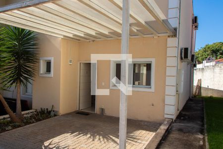 Casa de condomínio à venda com 138m², 3 quartos e 1 vaga Casa de condomínio à venda com 138m², 3 quartos e 1 vagaFACHADA