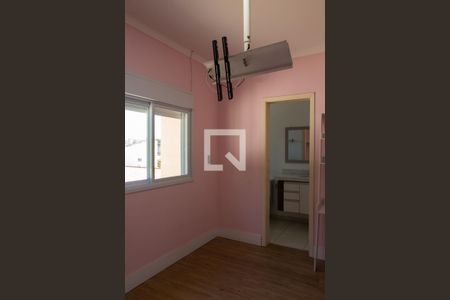 Casa de condomínio à venda com 138m², 3 quartos e 1 vaga Casa de condomínio à venda com 138m², 3 quartos e 1 vagaSUITE 2