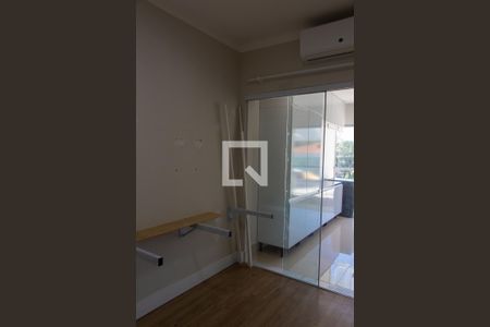 Casa de condomínio à venda com 138m², 3 quartos e 1 vaga Casa de condomínio à venda com 138m², 3 quartos e 1 vagaESCRITÓRIO