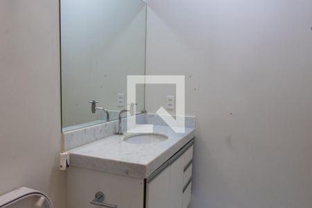 Casa de condomínio à venda com 138m², 3 quartos e 1 vaga Casa de condomínio à venda com 138m², 3 quartos e 1 vagaBANHEIRO DA SUITE