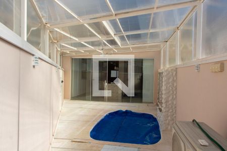 Casa de condomínio à venda com 138m², 3 quartos e 1 vaga Casa de condomínio à venda com 138m², 3 quartos e 1 vagaÁREA DA PISCINA