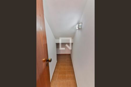 Armario Escadas de casa à venda com 5 quartos, 261m² em Instituto de Previdencia, São Paulo