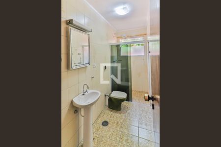 Casa à venda com 261m², 5 quartos e 5 vagas Casa à venda com 261m², 5 quartos e 5 vagasBanheiro 01