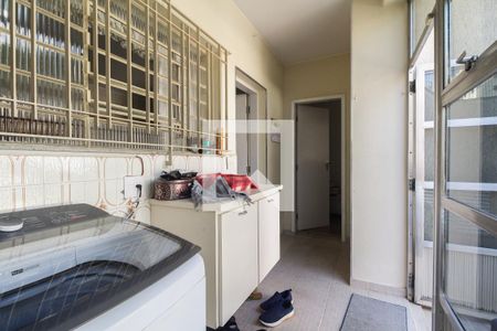 Casa à venda com 200m², 4 quartos e 2 vagasÁrea de Serviço 