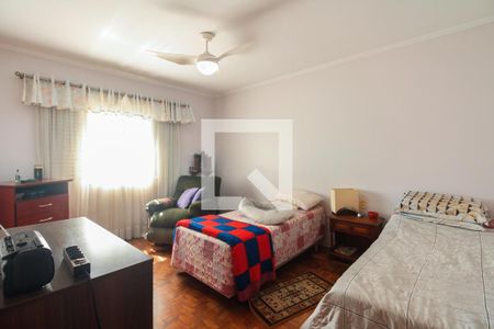 Quarto 1  de casa à venda com 4 quartos, 200m² em Tatuapé, São Paulo