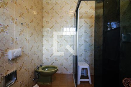 Casa à venda com 200m², 4 quartos e 2 vagasBanheiro Suíte 