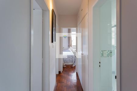 Corredor de apartamento à venda com 3 quartos, 90m² em Anchieta, Belo Horizonte