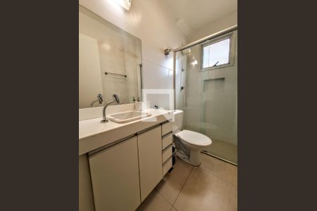 Banheiro de apartamento à venda com 3 quartos, 78m² em Cidade Nova, Belo Horizonte