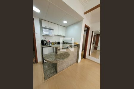 Cozinha de kitnet/studio à venda com 1 quarto, 35m² em Serra, Belo Horizonte