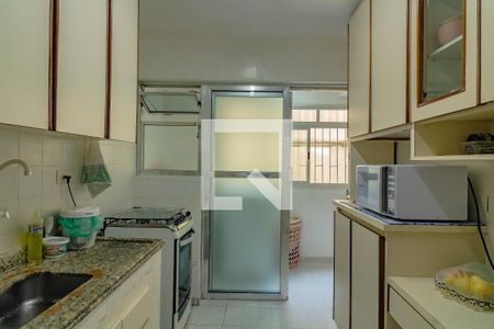 Apartamento à venda com 80m², 2 quartos e sem vagaCozinha