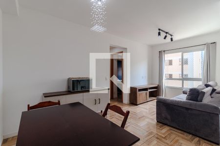 Sala de apartamento para alugar com 2 quartos, 47m² em Loteamento Reserva Raposo, São Paulo