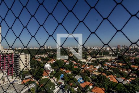 Apartamento para alugar com 198m², 3 quartos e 1 vaga Apartamento para alugar com 198m², 3 quartos e 1 vagaVista do Quarto 1 - Suíte