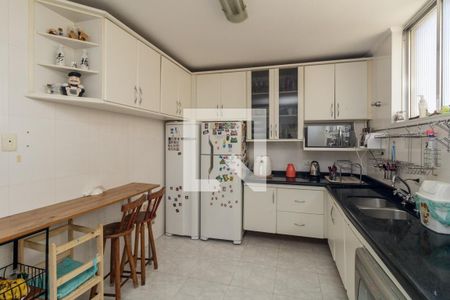 Apartamento para alugar com 198m², 3 quartos e 1 vaga Apartamento para alugar com 198m², 3 quartos e 1 vagaCozinha