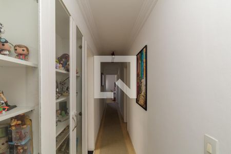 Apartamento para alugar com 198m², 3 quartos e 1 vaga Apartamento para alugar com 198m², 3 quartos e 1 vagaCorredor