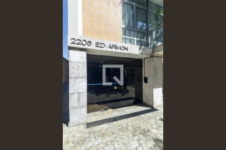 Apartamento para alugar com 198m², 3 quartos e 1 vaga Apartamento para alugar com 198m², 3 quartos e 1 vagaFachada