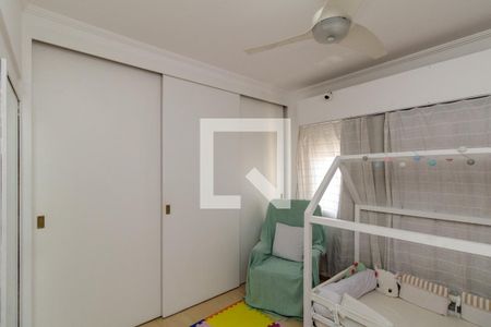 Apartamento para alugar com 198m², 3 quartos e 1 vaga Apartamento para alugar com 198m², 3 quartos e 1 vagaQuarto 2