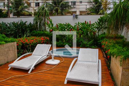 Apartamento à venda com 147m², 3 quartos e sem vaga Apartamento à venda com 147m², 3 quartos e sem vagaCobertura