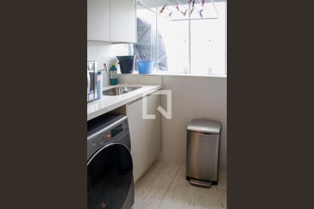 Apartamento à venda com 147m², 3 quartos e sem vaga Apartamento à venda com 147m², 3 quartos e sem vagaÁrea de Serviço